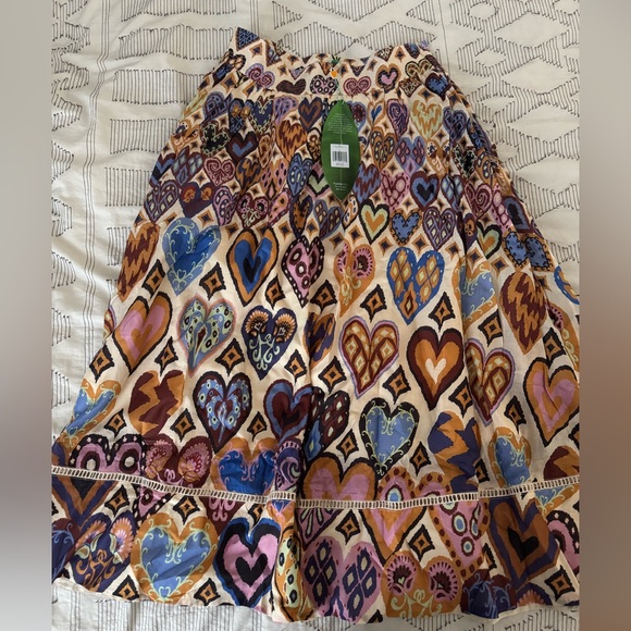NWT Farm Rio Cream Hearts Ikat Midi Skirt - Picture 5 of 7